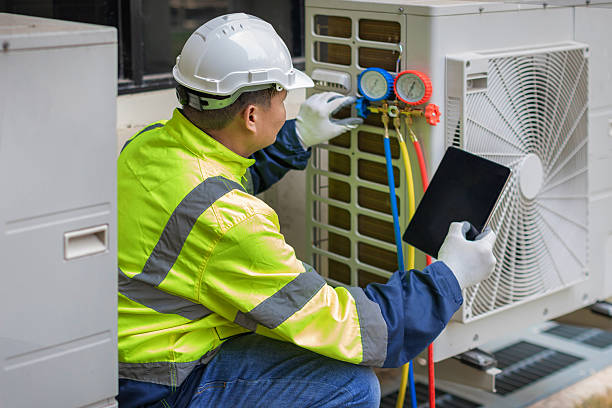 Professional Hvac technician working in Fredericktown, MO